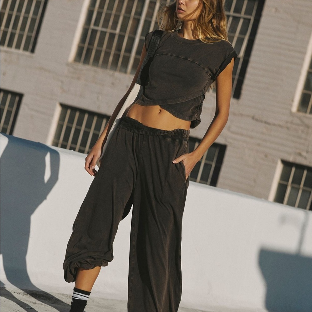 NWT FREE PEOPLE MOVEMENT CROSS SET SZ XS
